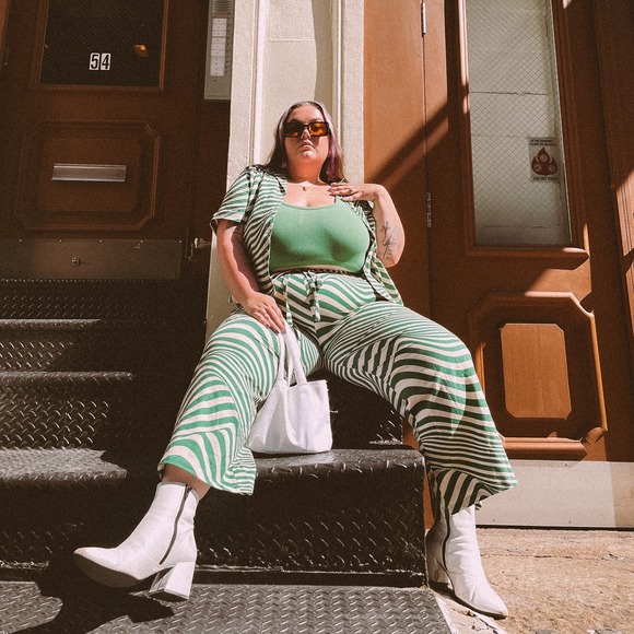 Meet your Posher, Maddie - Picture 1 of 1